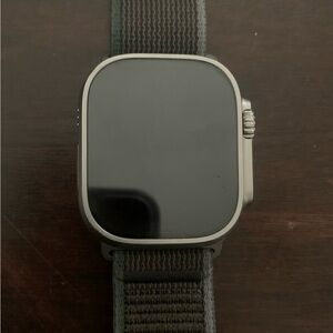 Apple Watch Ultra 1